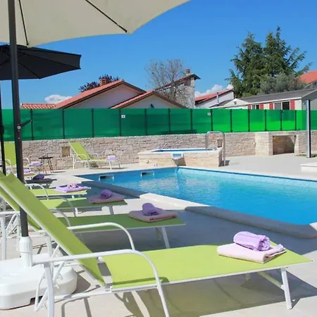Villa Nikolas-pool, Whirlpool, Sea View, Close To The *