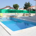 Nikolas-pool, Whirlpool, Sea View, Close To The Fažana