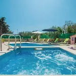 Nikolas-pool, Whirlpool, Sea View, Close To The Villa Fažana