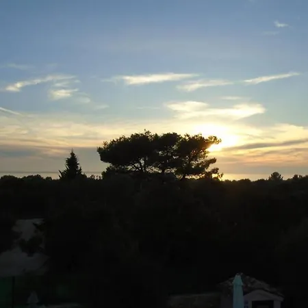 Nikolas-pool, Sea View, Close To The * Fažana