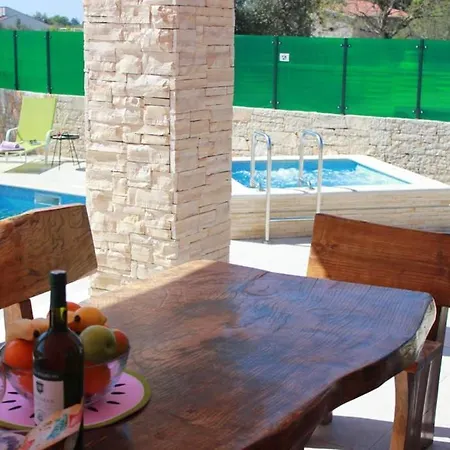 Villa Nikolas-pool, Sea View, Close To The *