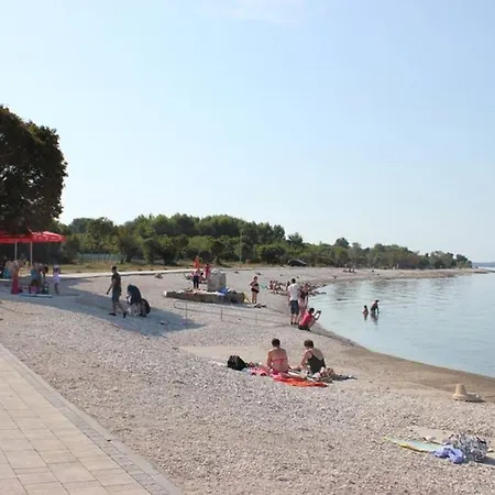 Nikolas-pool, Sea View, Close To The Villa Fažana